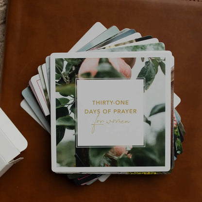 Front cover of 31 Days of Prayer For Women Verse Card Set included in Walk by Faith Women's Blessing Box
